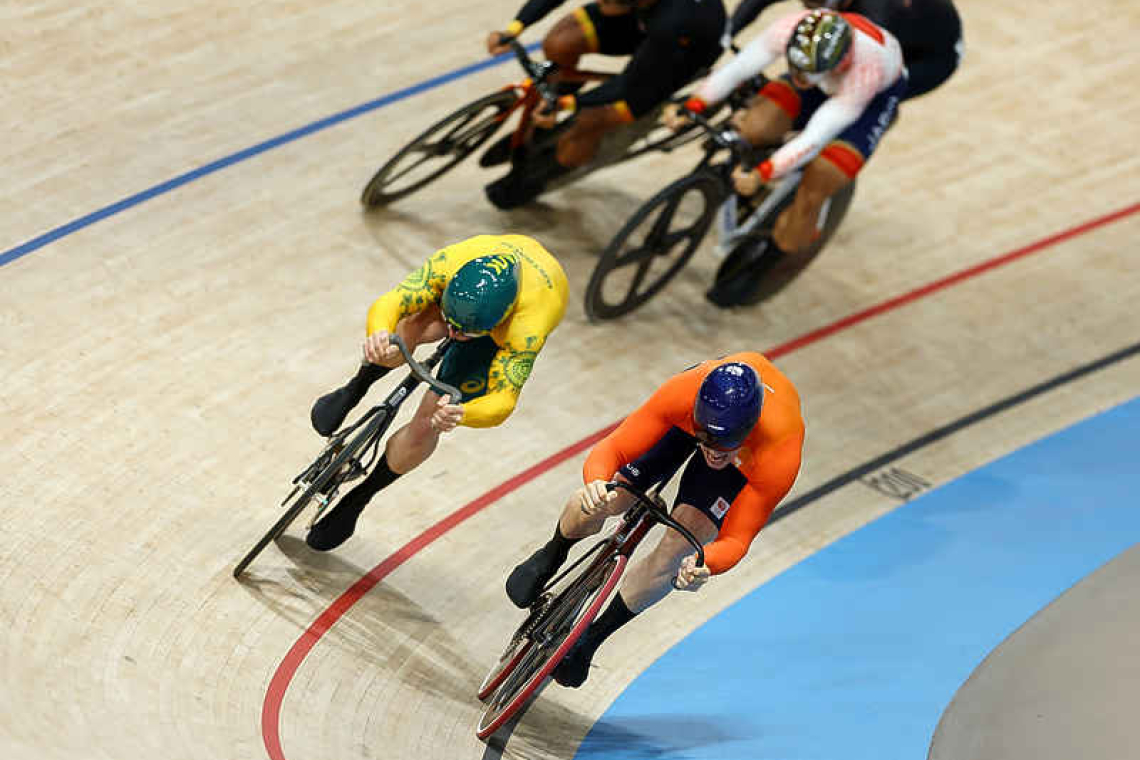 Dutch great Lavreysen seals golden Cycling hat-trick, Andrews makes NZ history